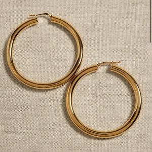 NWT Set of Large Gold Hoop Earrings | Banana Republic | AUREUS + ARGENT